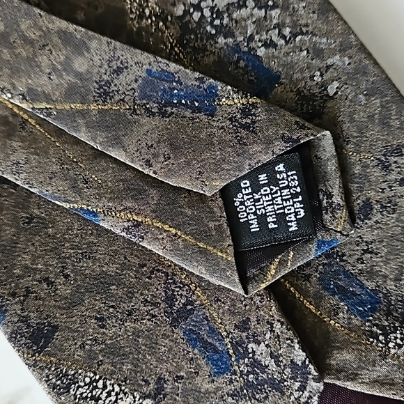 CROFT & BARROW Mens Silk Tie Brown Blue & Beige 100% Silk - Picture 4 of 7